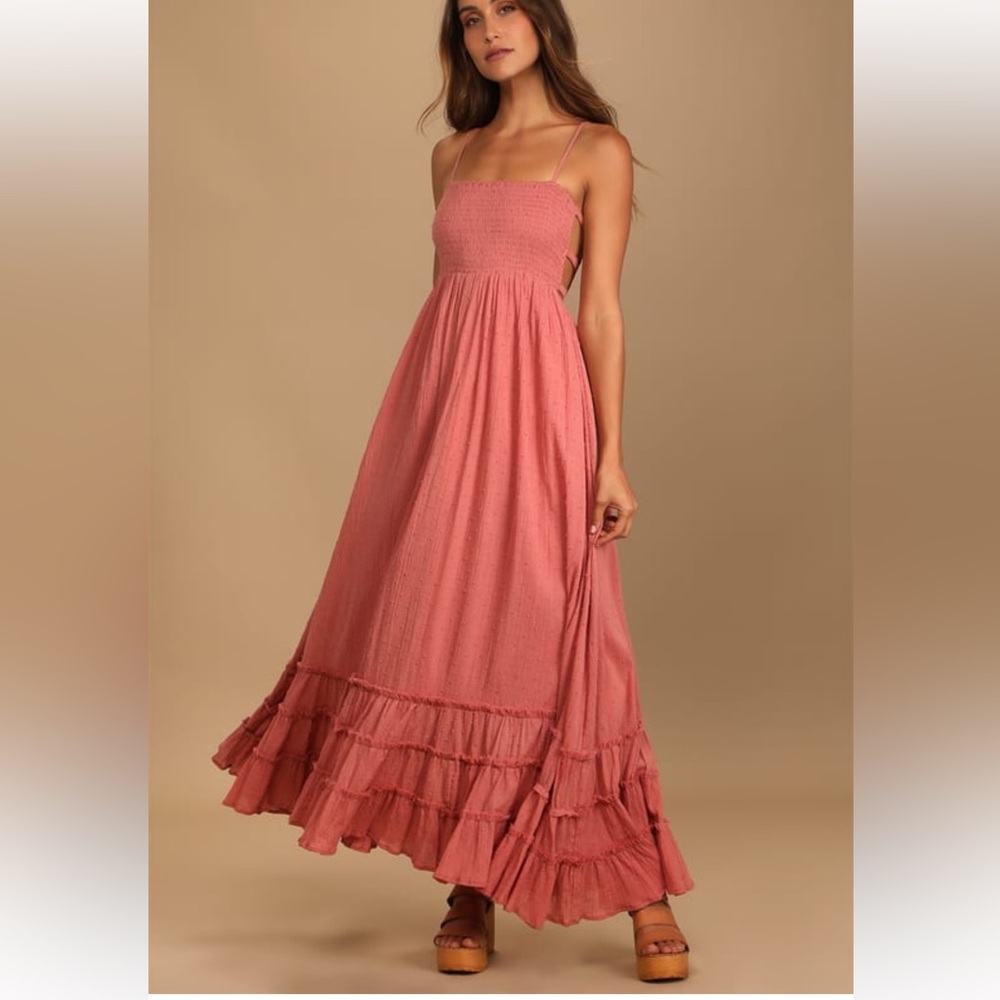 NWT Lulus Serene Sunshine Rose Swiss Dot Smocked Cutout Tiered Maxi Dress🍂🧡